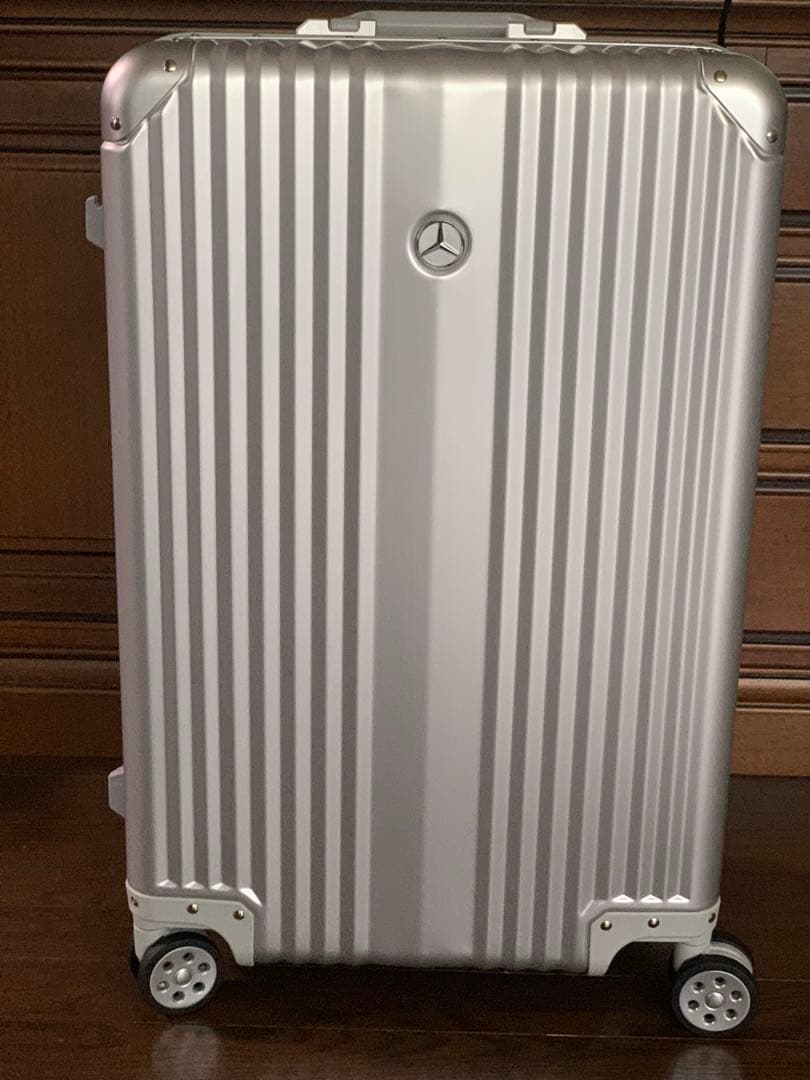 Mercedes アルミニウム キャリーケース シルバー メルセデスベンツ Mercedes-Benz スーツケース トラベルケース