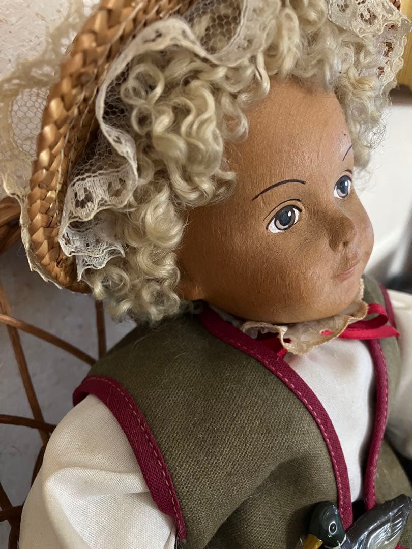 木製人形　ドイツ　34㎝　女の子 ハーン 女の子 |ドイツの ドールハウス人形 - 木のおもちゃのお店 りぷか