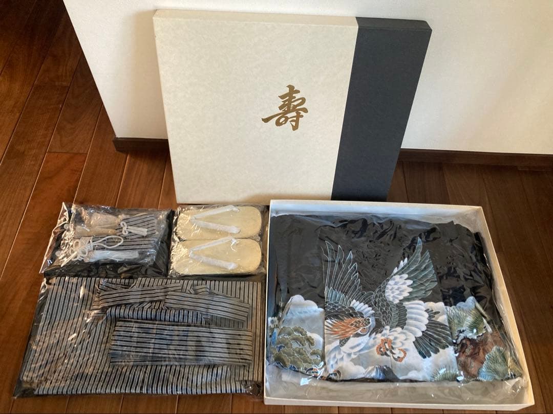 七五三 5歳　袴　着物セット 七五三 着物 男の子 5歳 ブランド 羽織袴セット 華徒然 「黒 束ね熨斗