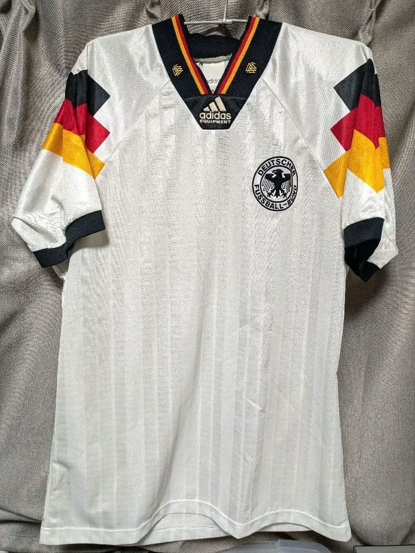 adidas ドイツ代表　サッカーユニホーム 11番 adidas ドイツ代表 10/11 ユニフォーム アウェイ 半袖【マーク割引