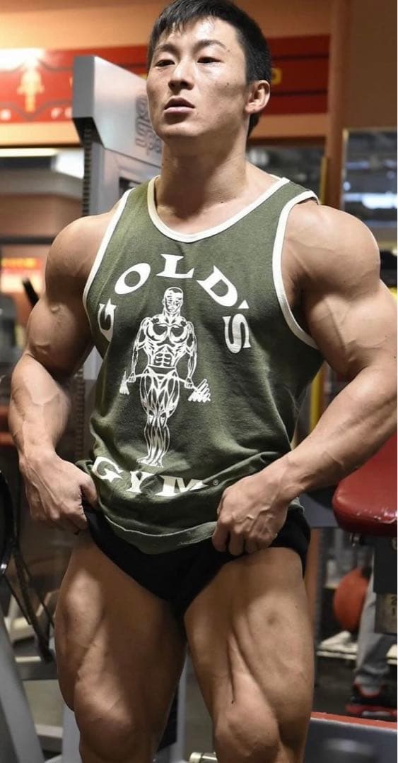 ゴールドジム タンクトップ M オリーブグリーン - メルカリ