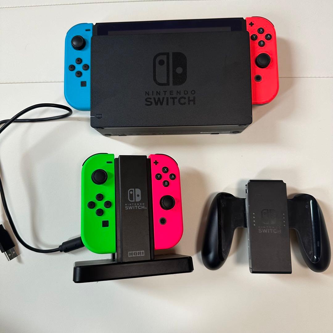 Nintendo Switch 本体＋付属品＋ソフト5つ - メルカリ
