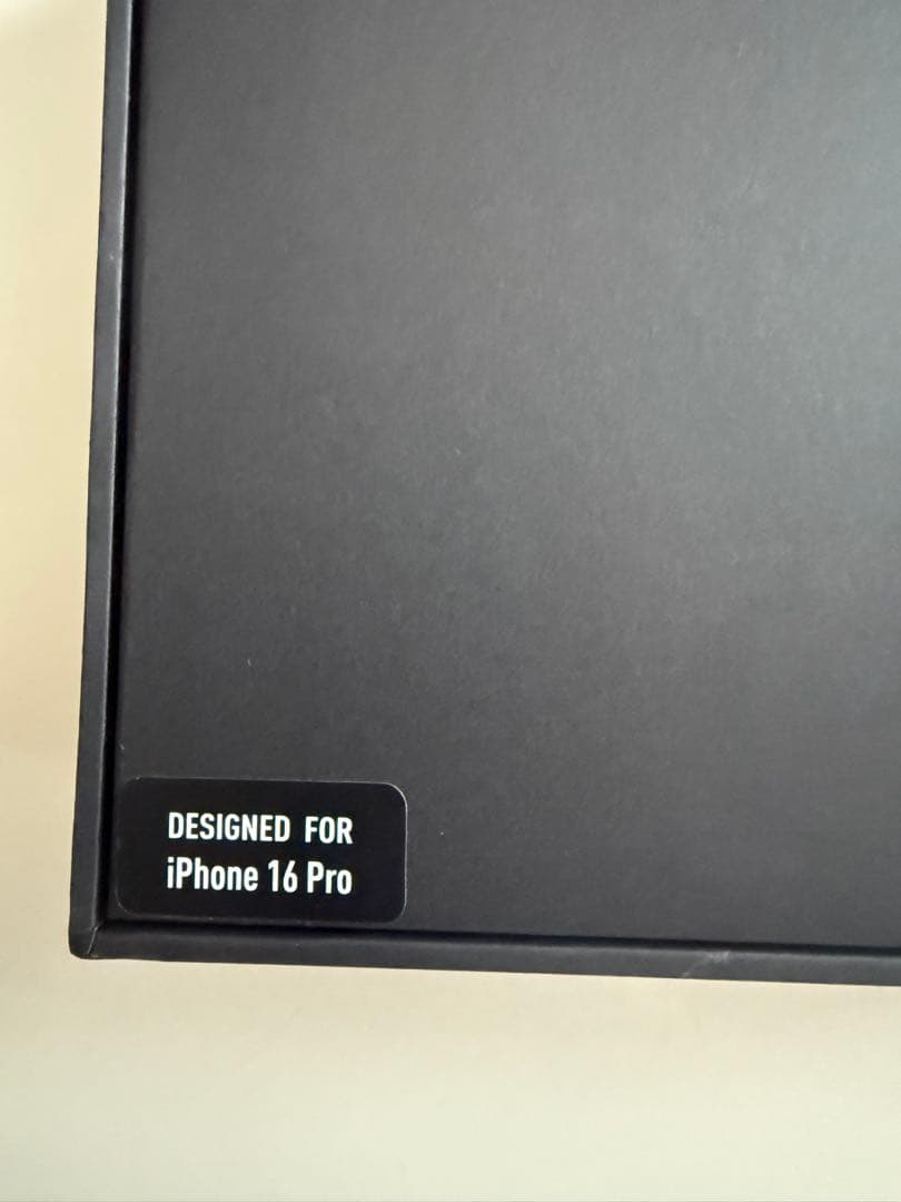 未使用 Fotorgear iphone16 pro レトロカメラケース - メルカリ