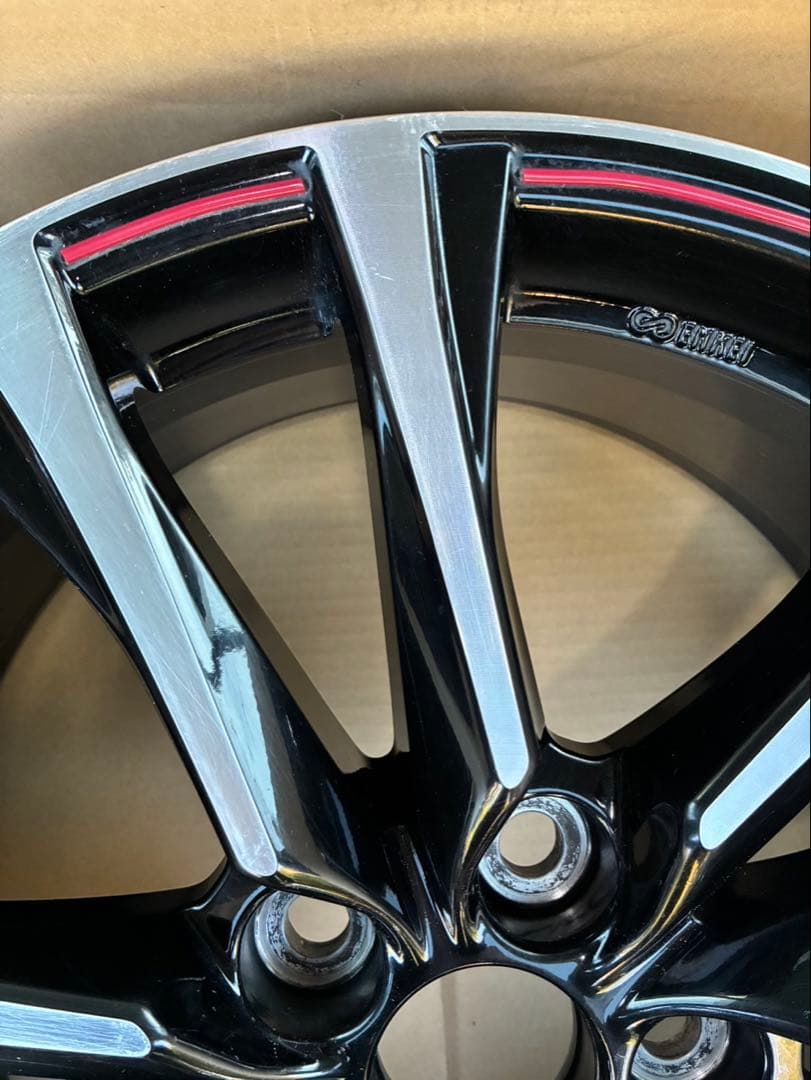 TOYOTA〔トヨタ〕プリウスα G’s純正ホイール1本！　7.5J×18+42