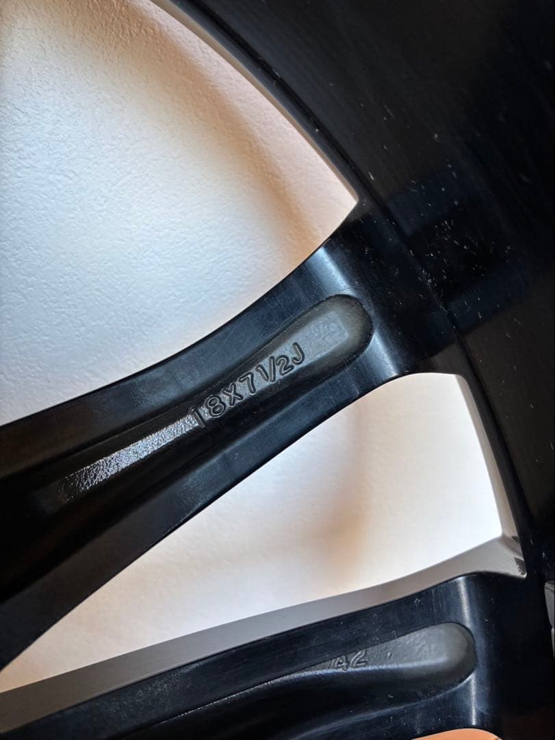 TOYOTA〔トヨタ〕プリウスα G’s純正ホイール1本！　7.5J×18+42