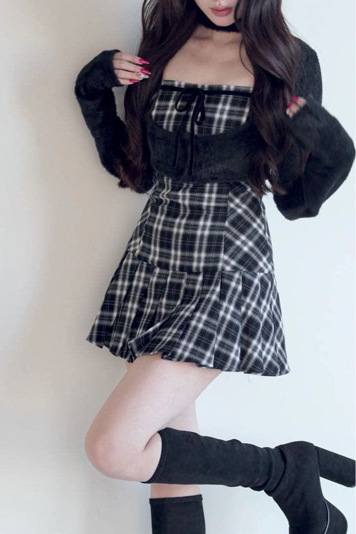 Bunnylis ファーボレロ・チェックミニワンピース - メルカリ