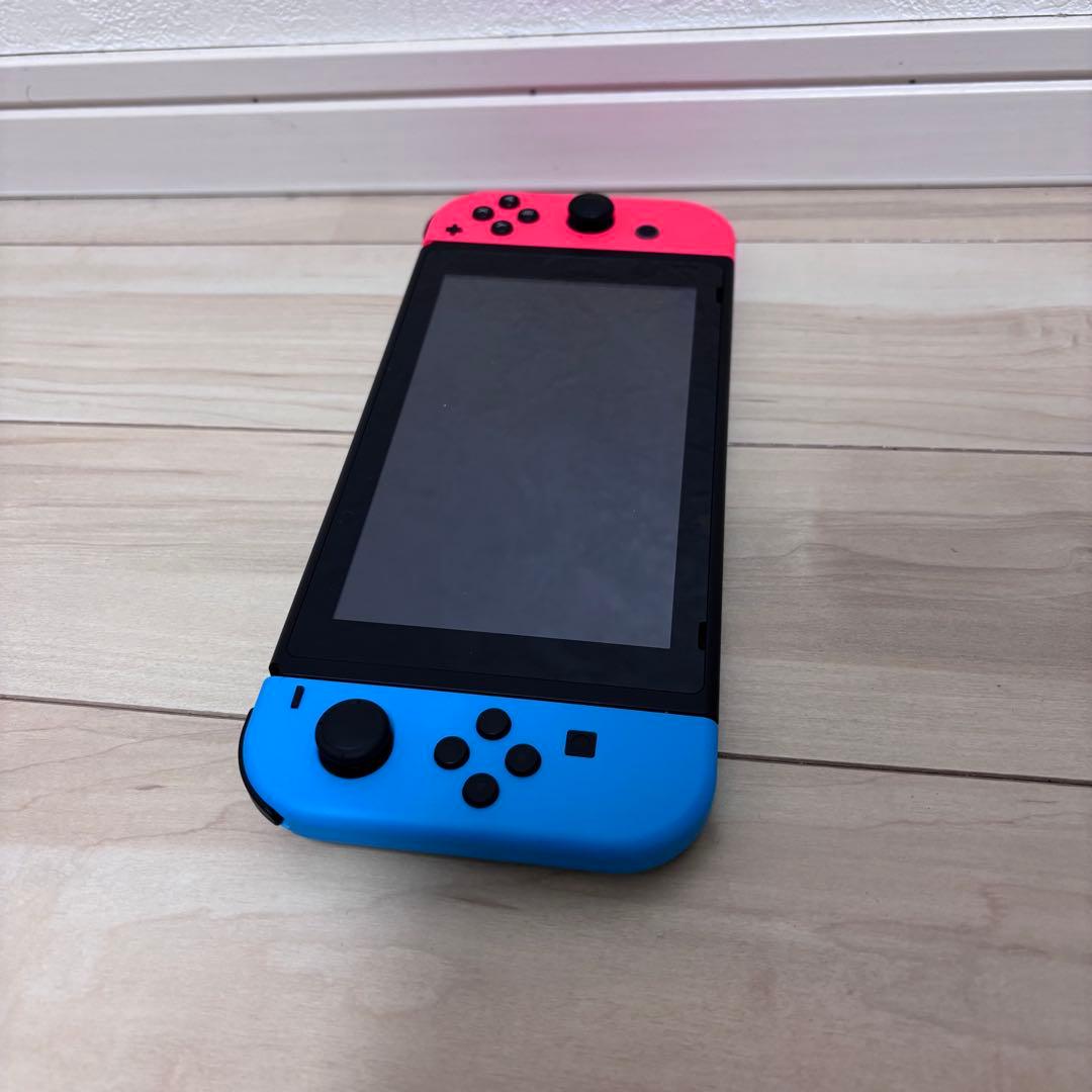 美品】2024年4月購入 バッテリー強化版 Nintendo Switch本体 - メルカリ
