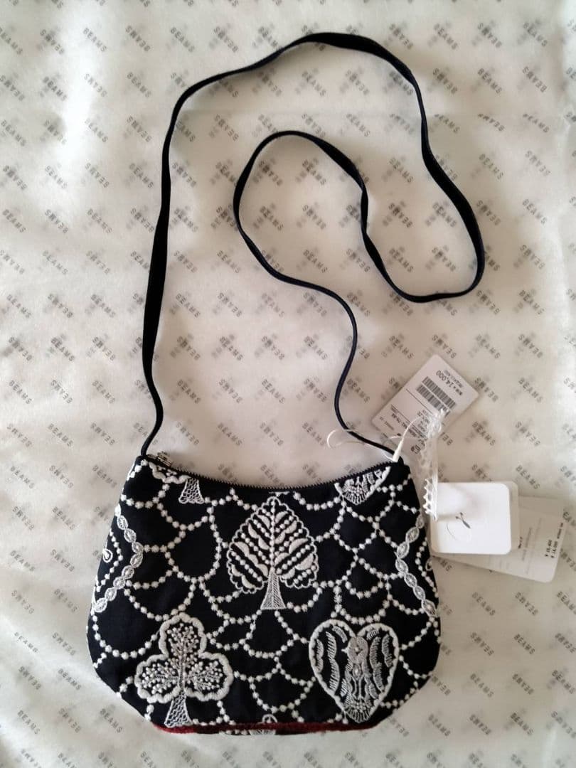 ミナペルホネン forest card mignon pochette - メルカリ