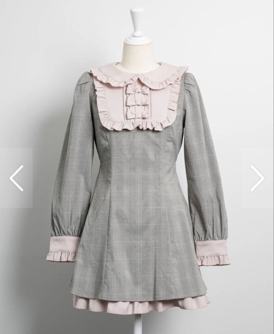 pium スクエアフリルリボンドーリーワンピース - メルカリ