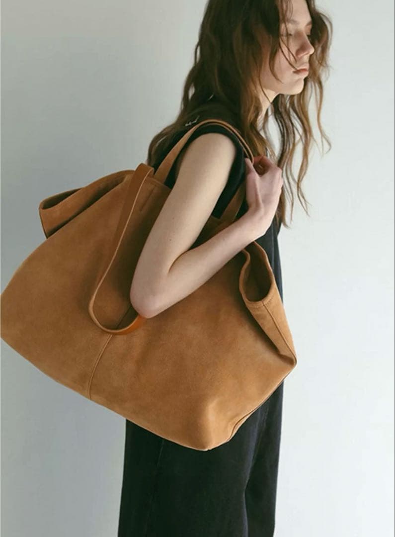 ETRE TOKYO スウェードビッグトートバッグ ベージュ - メルカリ