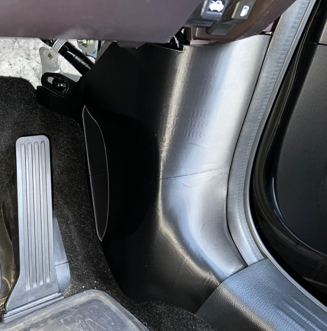 CX-8 KG CX-5 KF 右足フットレスト付トリムカバー - メルカリ