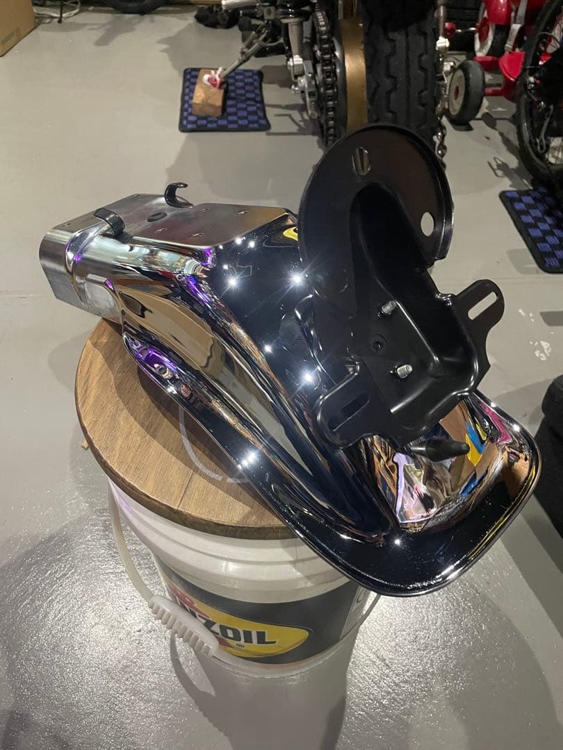 Z1 Z2 KZ1000 KZ900　純正　リアフェンダー 新品! Z1 Z2 KZ900 KZ1000 系用 リア フェンダー (1)” 在庫有り即納