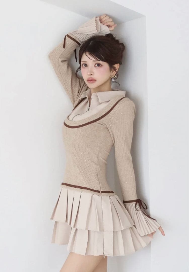 Randy ビジュープレッピーワンピース ベージュの通販はau PAY