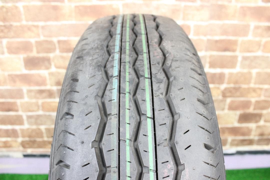 ☆新車外し☆200系ハイエースOPアルミBSエコピアスペア1本⑯