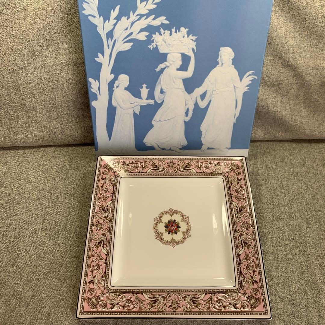 ウェッジウッド フロレンティーン ピンク スクエアプレート 角皿