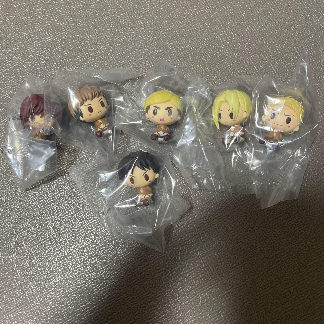 一番くじ 進撃の巨人 g賞 ちょこのっこフィギュア - メルカリ