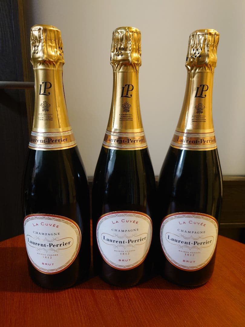 ローランペリエ ラ キュベ　750ml×3　セット ローラン・ペリエ ラ・キュベ - シャンパーニュ専門店 マチュザレム