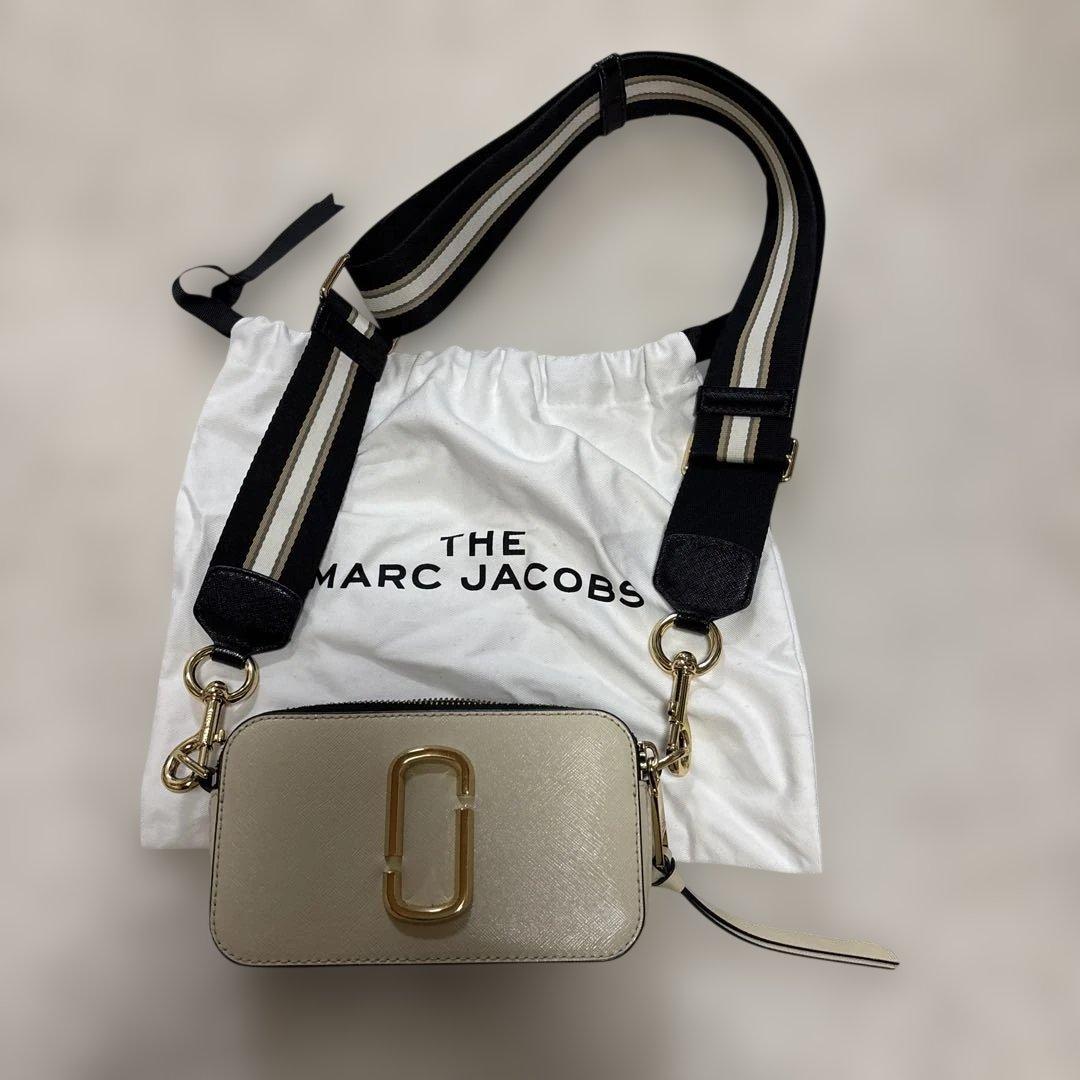 MARC JACOBS スナップショット ショルダーバッグ MARC JACOBS（マーク・ジェイコブス） ショルダーバッグ バッグ THE