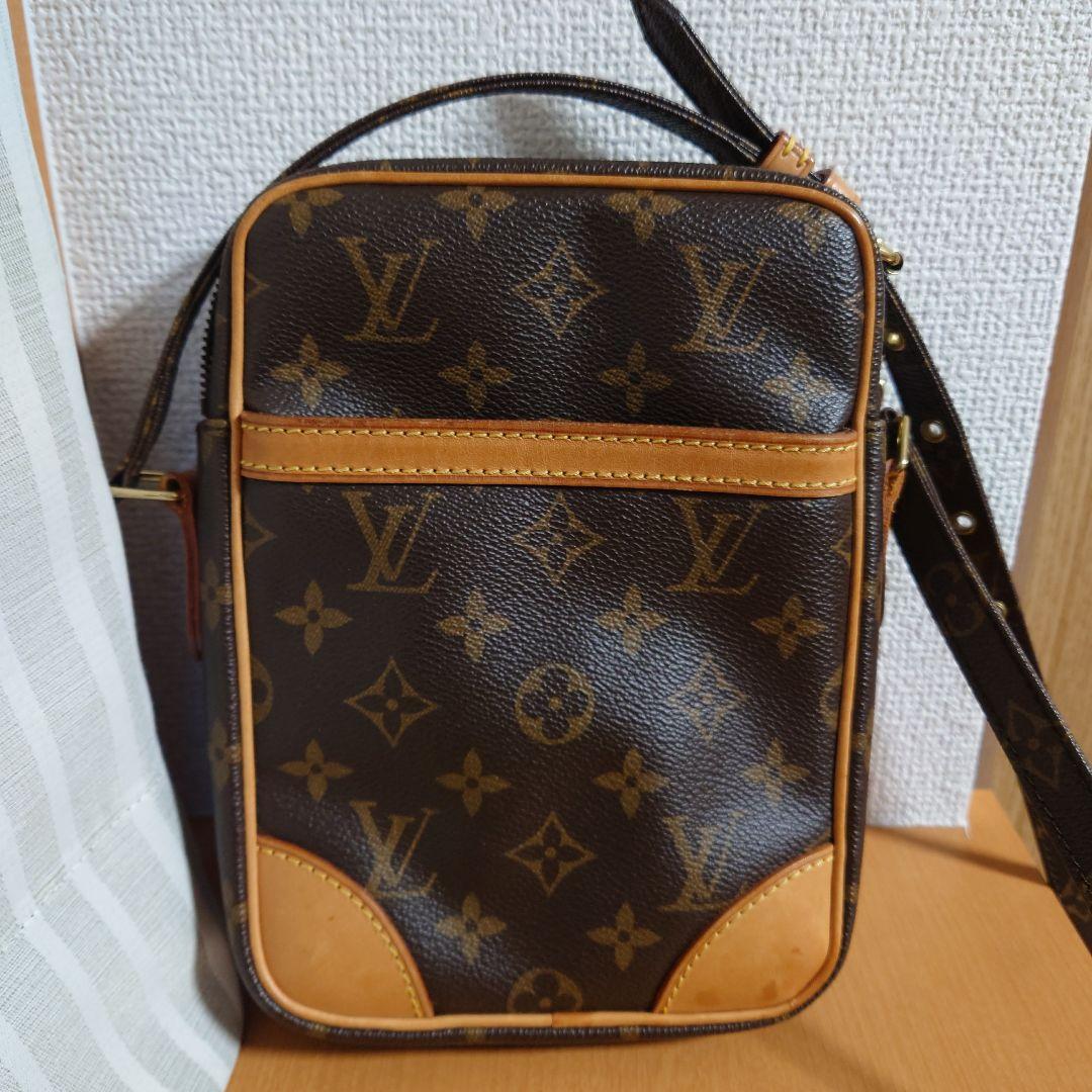 LOUISVUITTON　ダヌーブ　ショルダーバッグ LOUIS VUITTON/ルイヴィトン】モノグラム ダヌーブ ショルダーバッグ