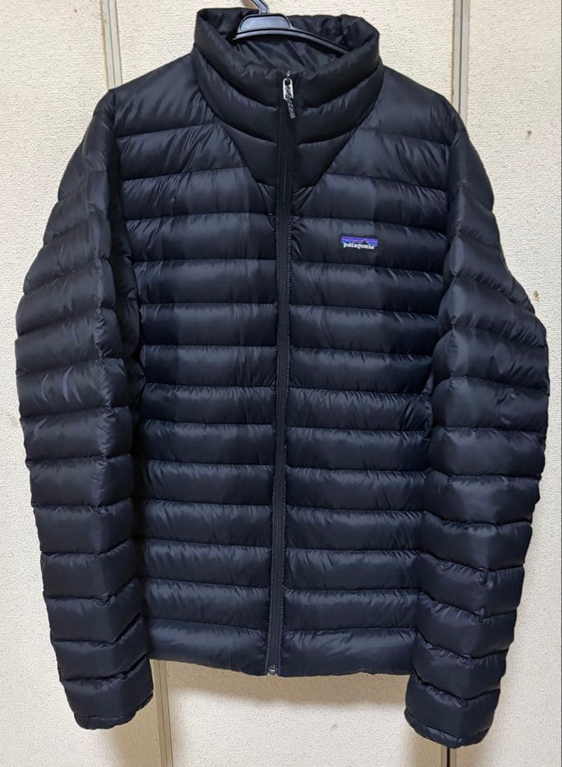 T*o様 パタゴニア ダウンセーター ブラック FA24 サイズXL 新品未使用 パタゴニア メンズ ダウンセーター ブラック Mサイズ FA24