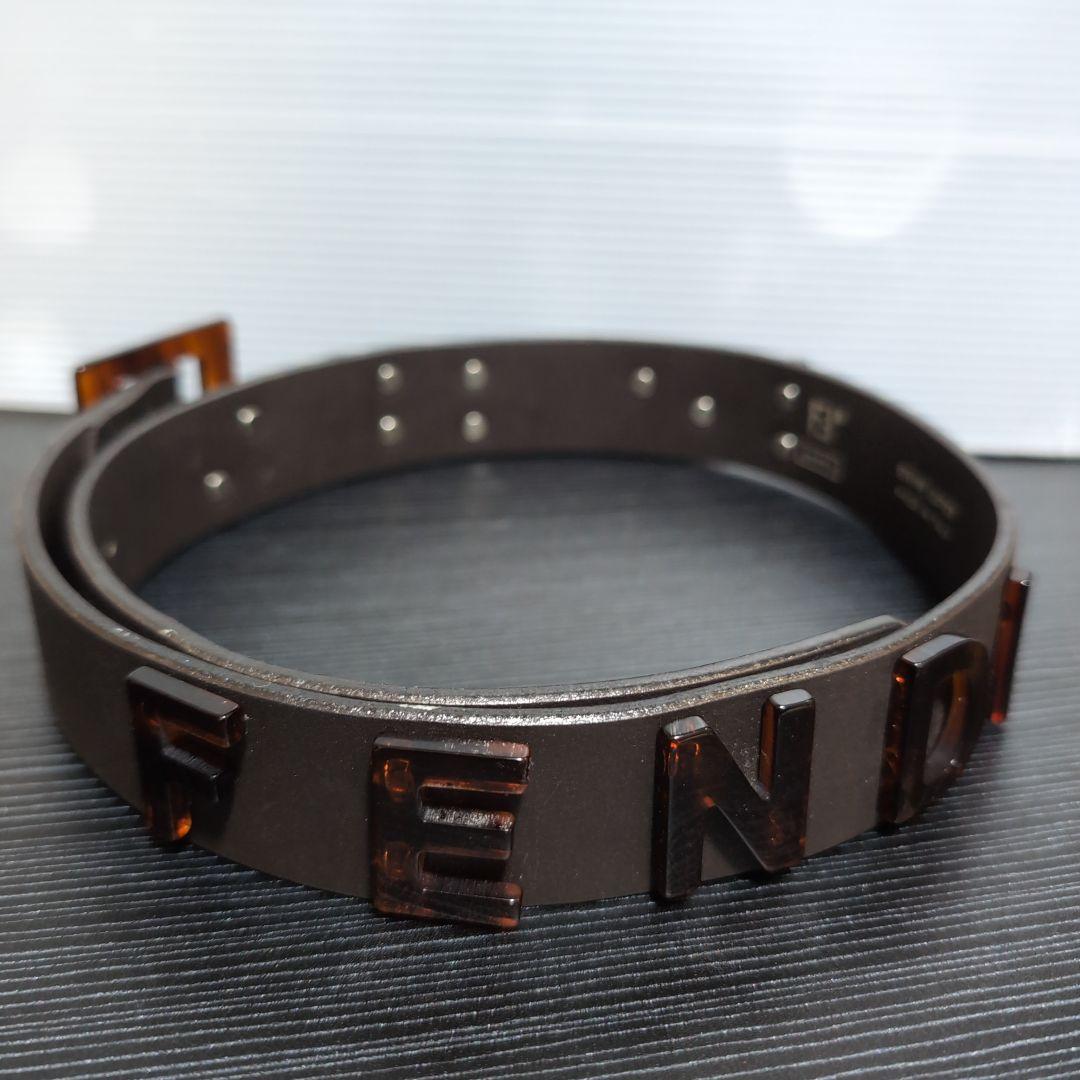 美品FENDI JEANS ロゴプレート レディースレザーベルト ダークブラウン FENDI（フェンディ） ナローベルト 8C0687 ANH8 レディース レザー