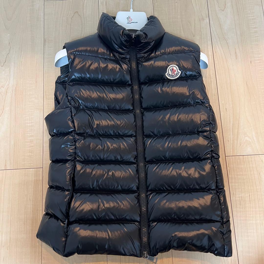 Moncler 黒 ダウンベスト モンクレール ダウンベスト メンズ LUIRO ブラック MONCLER 1A000 46