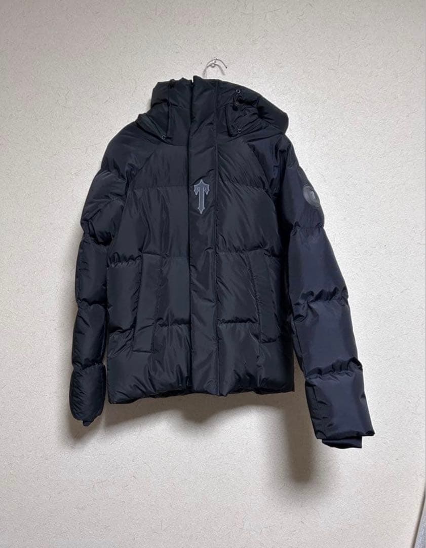 TRAPSTAR ブラック ダウンジャケット M - メルカリ