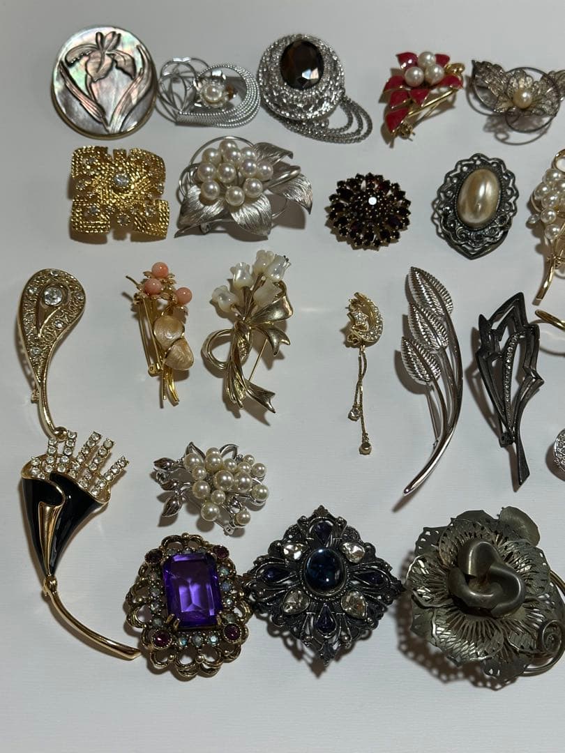 ヴィンテージブローチセット まとめ売り - メルカリ