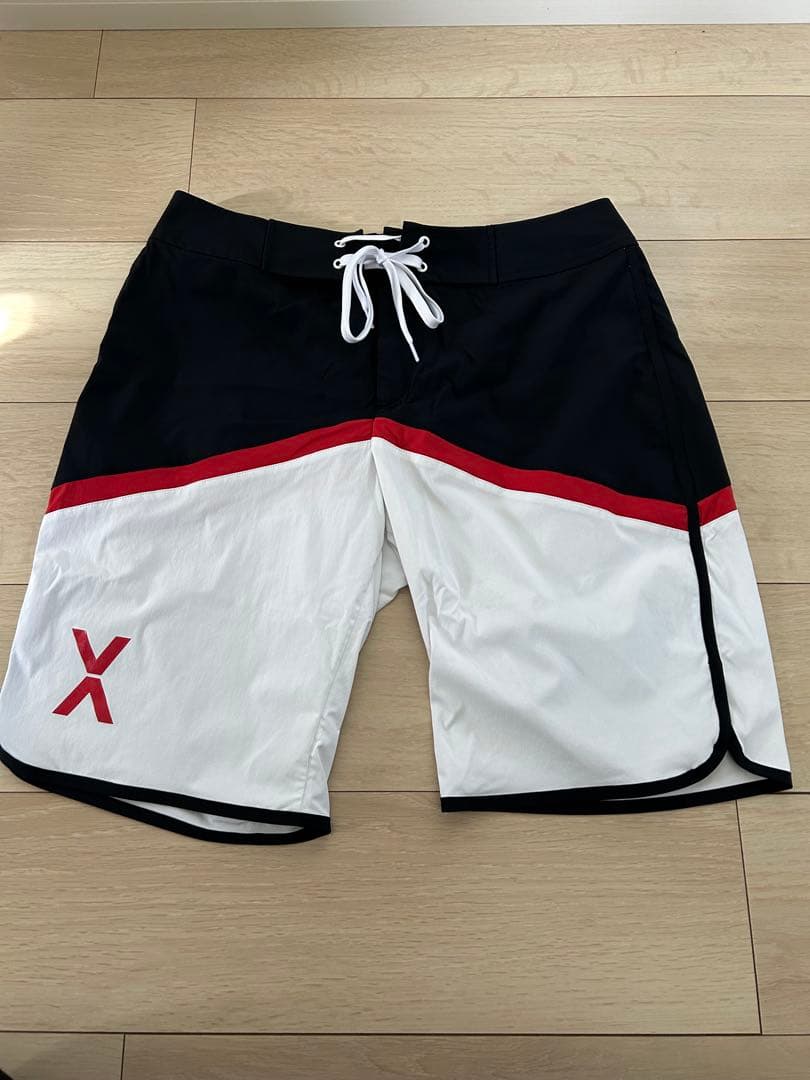 X-VEATM 水着 Lサイズ 黒/白/赤 - メルカリ