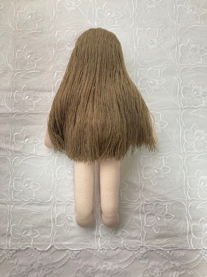 ウォルドルフ人形30㎝と着替えのセット - メルカリ