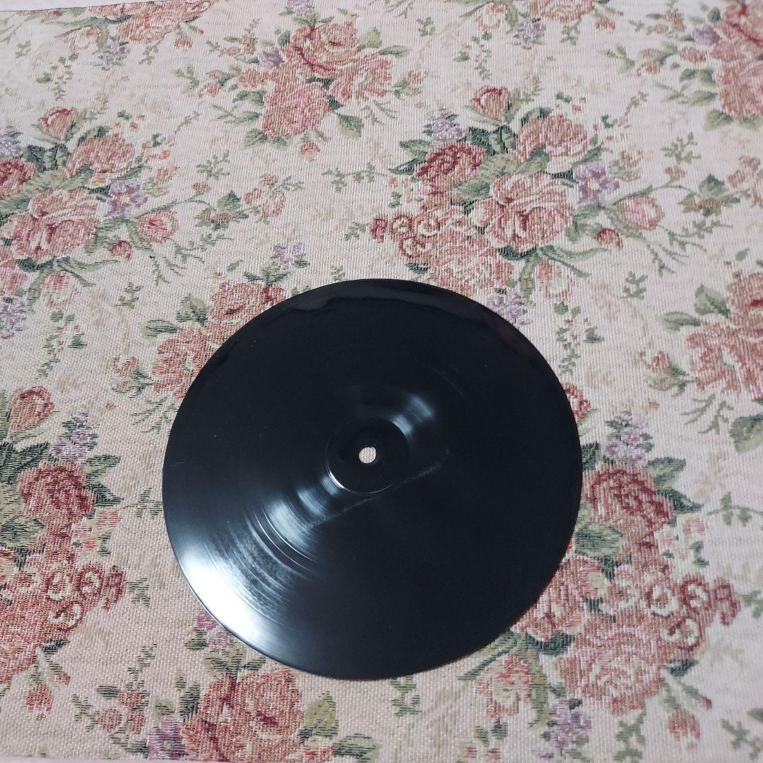 XJAPAN 貴重盤 ソノシート【KURENAI】 初期Xの切り抜き - メルカリ