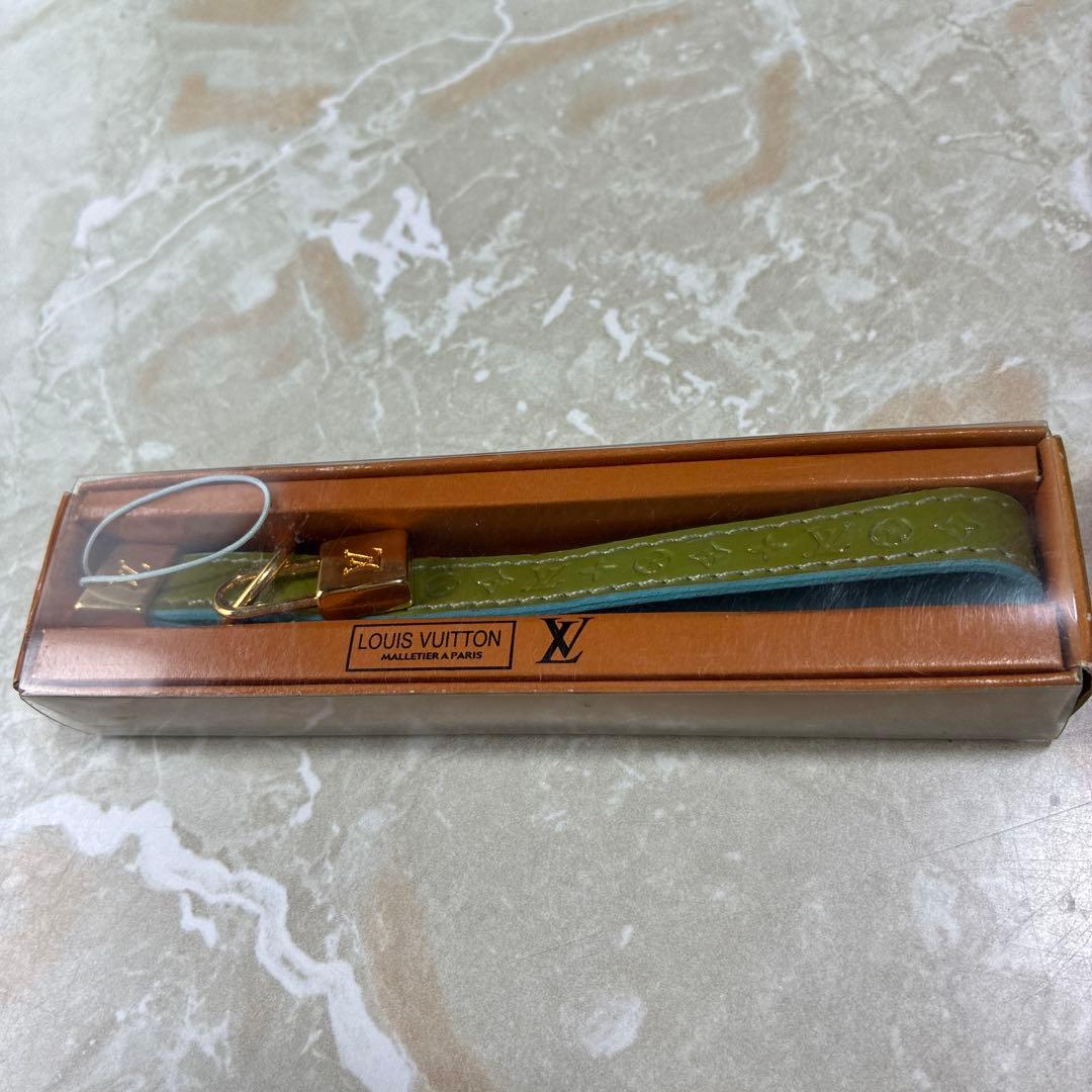 ルイヴィトン グリーンレザーストラップ LOUIS VUITTON - メルカリ