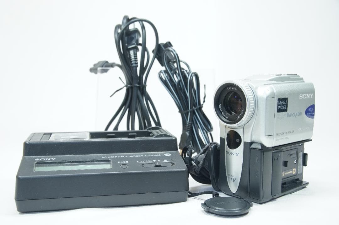 【動作確認済】SONY MiniDV 高画質 ビデオカメラ DCR-PC101 Amazon | SONY ソニー DCR-PC101K デジタルビデオカメラレコーダー