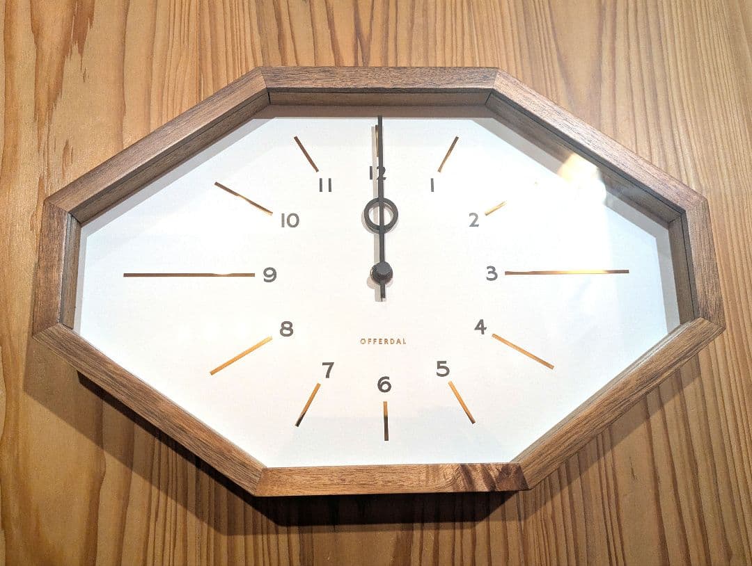 Belmonte ベルモンテウォールクロック 八角形 木製フレーム 掛時計 Belmonte ベルモンテ ウォールクロック | すべての商品 | INTERFORM