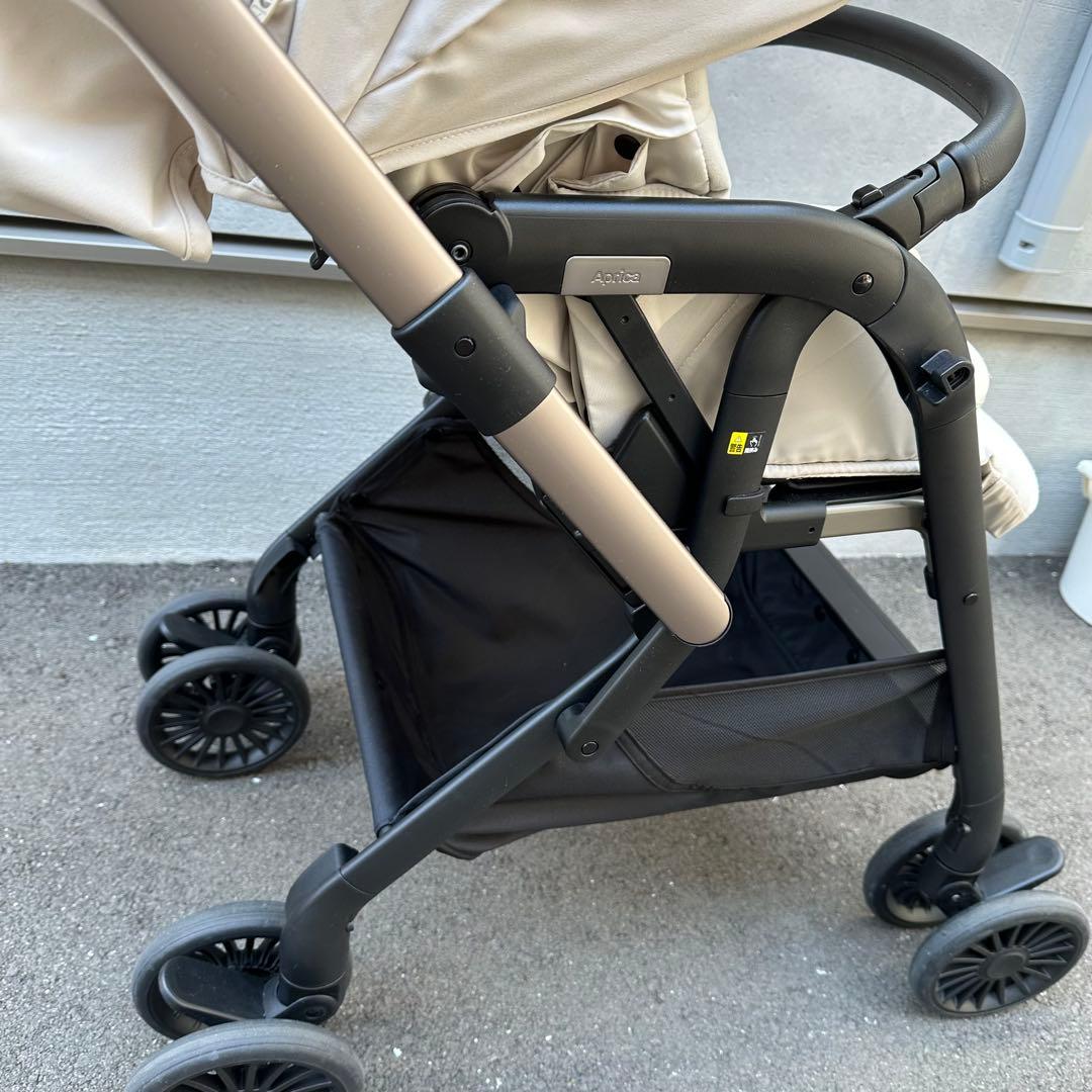 Aprica マール ベビーカー お値下げしました！ - メルカリ