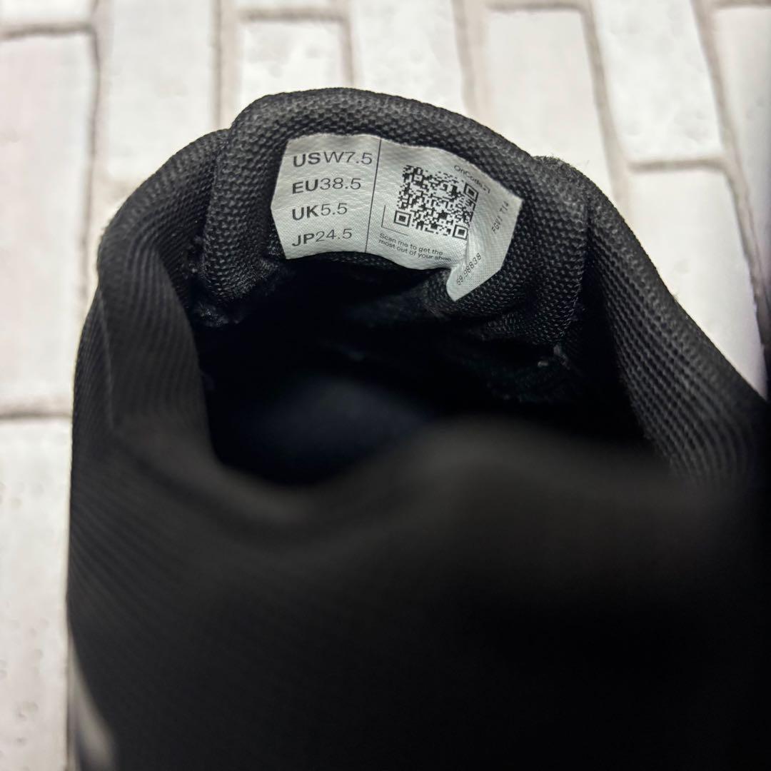 On Cloud 5 waterproof 防水 オールブラック 24.5cm