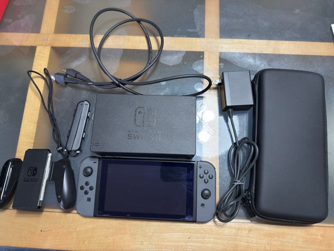 switch1 本体 Amazon.co.jp: Nintendo Switch 本体 (ニンテンドースイッチ) 【Joy