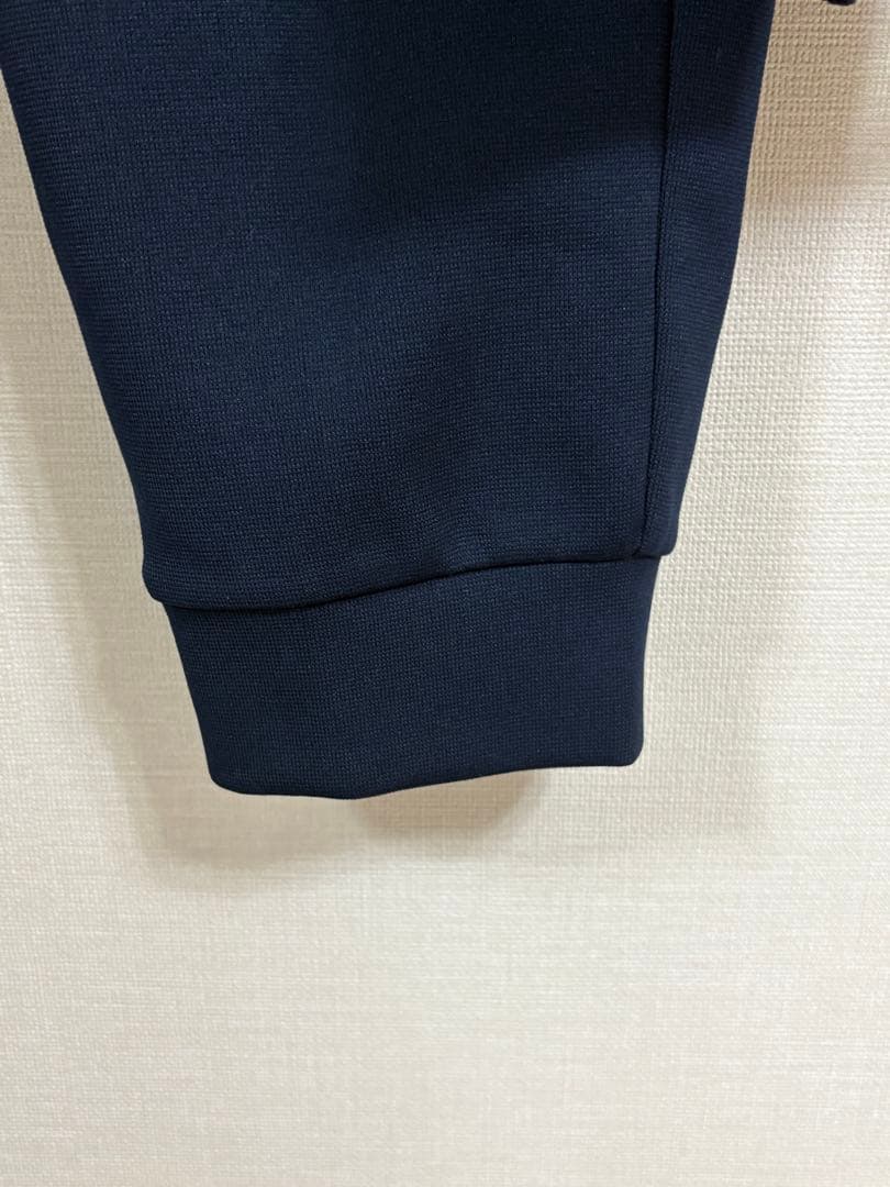 L ☆新品☆ デサント　Move Sport　S.F.TECH　上下セット　紺