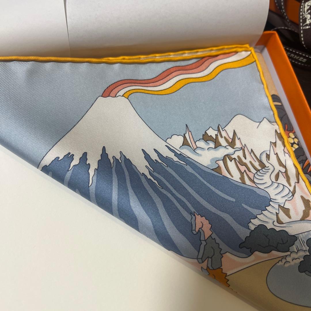 エルメス　スカーフ　カレ 90 《アカデミア・イピカ》　富士山　新品未使用
