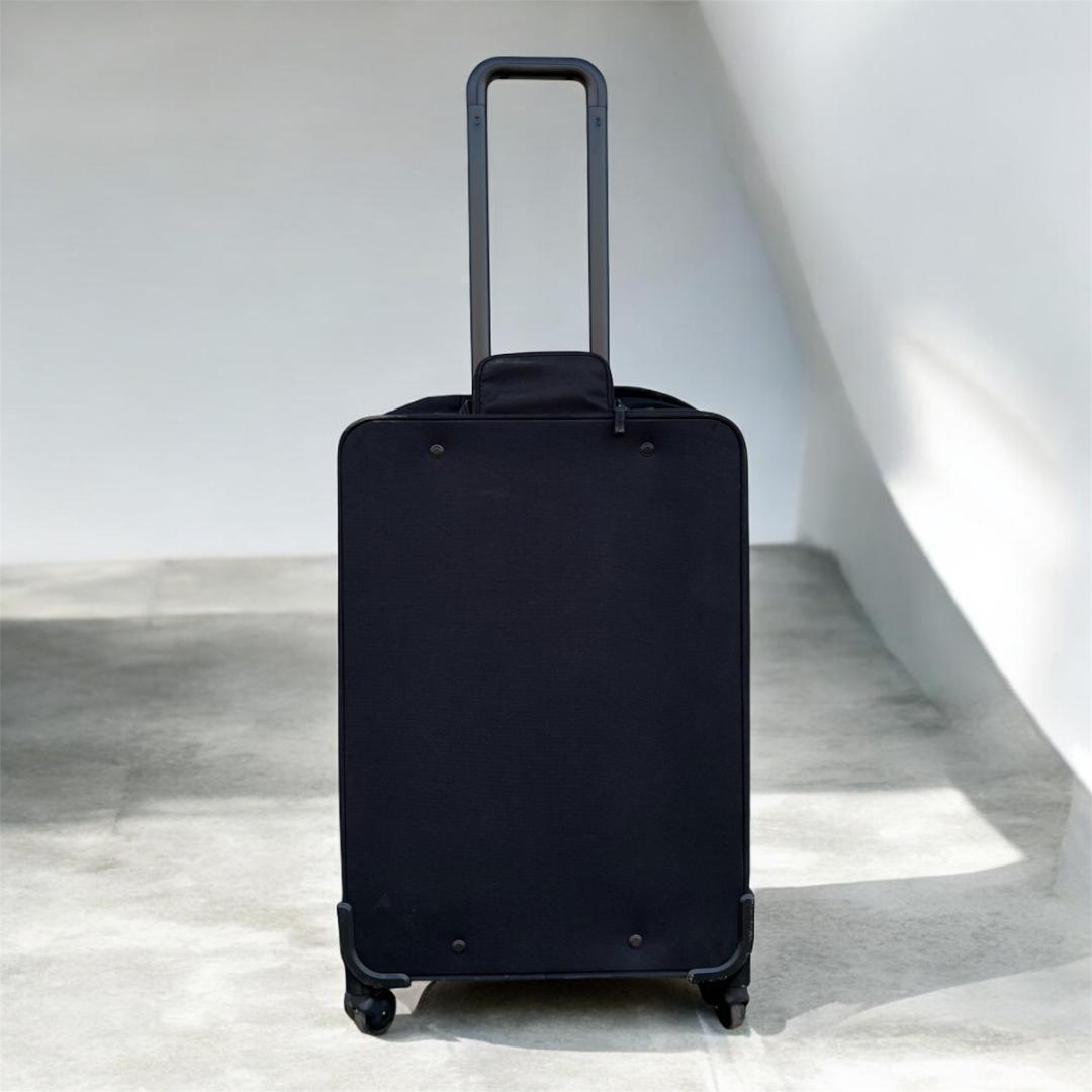 半分の厚みで収納できるソフトキャリーケース (L) 無印良品 Amazon | 半分の厚みで収納できるソフトキャリーケース XL | スーツケース