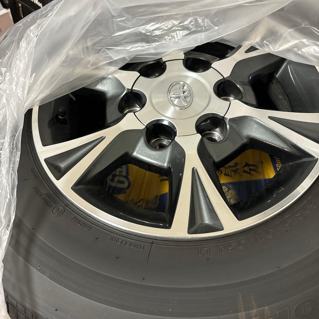 最終値下げ 200系 ハイエース 純正アルミホイールタイヤセット - メルカリ