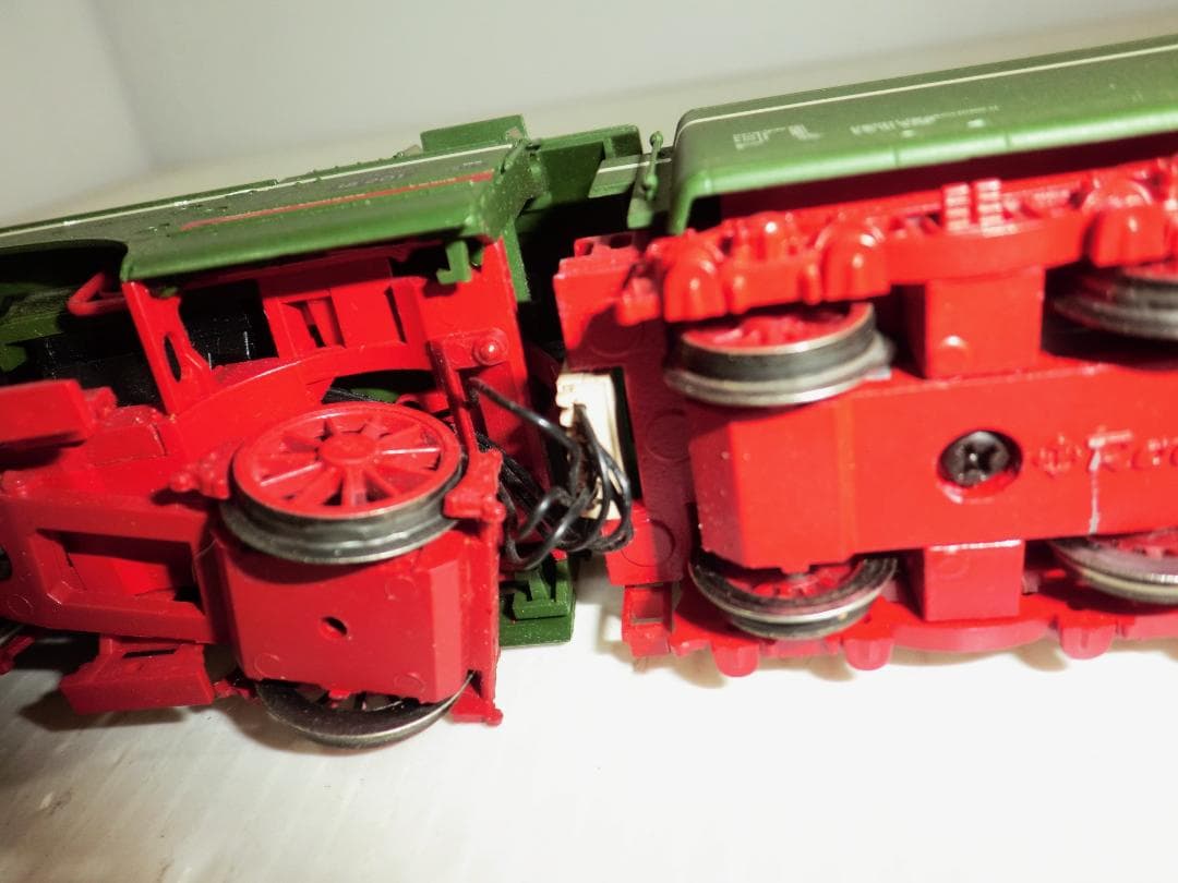 HOゲージROCO 東ドイツ国鉄 DR 高速試験用機関車 BR18 201号機 - メルカリ