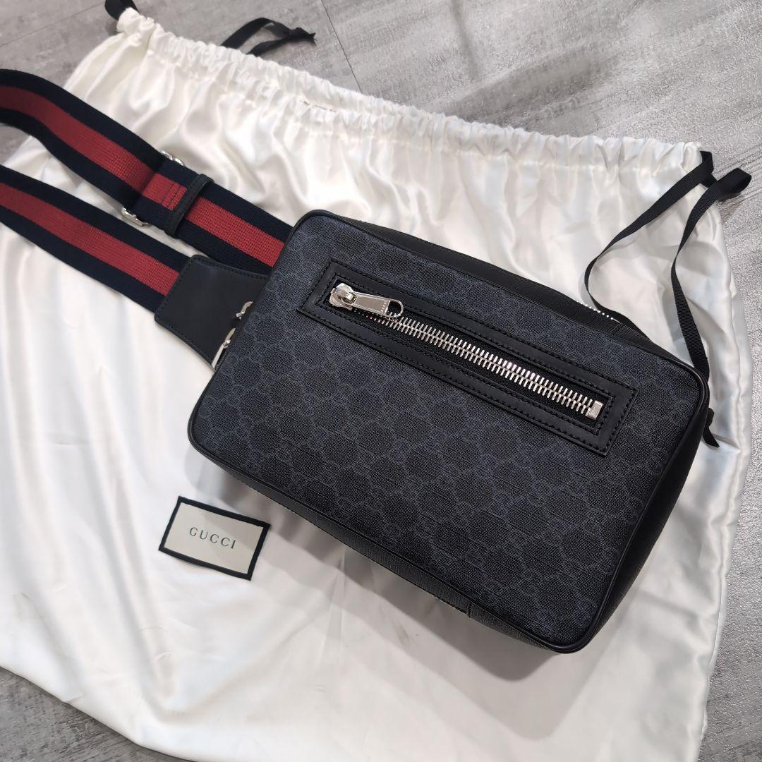 本日最終お値下げ☆GGブラック超美品ボディバッグ