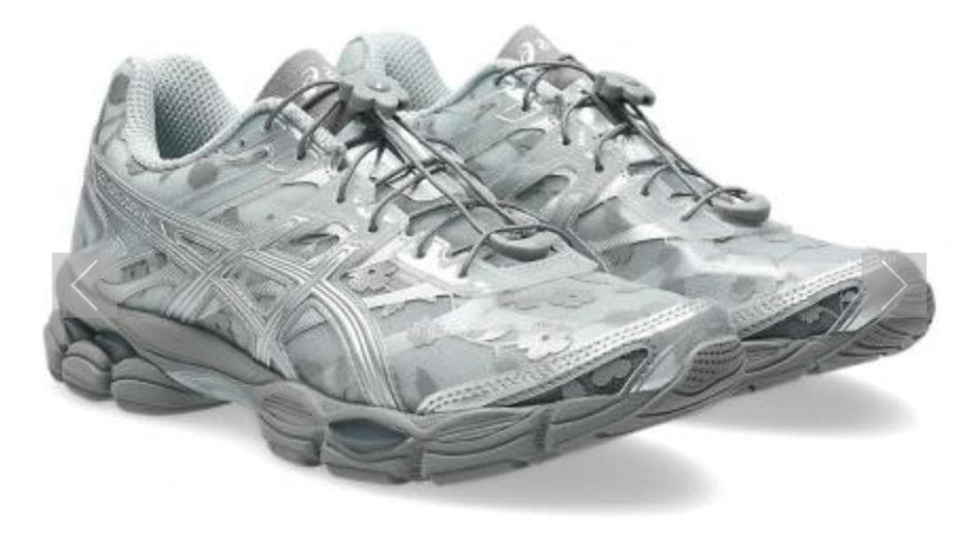 asics GEL-CUMULUS 16 CECILIE BAHNSEN 24 - メルカリ