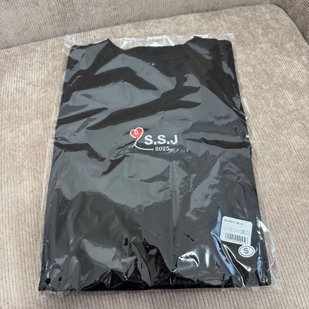 志尊淳S.S.J 2025 ブラック Tシャツ S.S.J 2025 ロングTシャツ | S.S.Jオンラインショップ