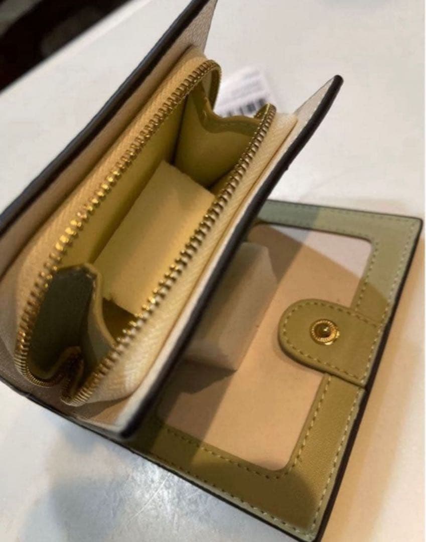 COACHパスキアコラボホワイト白二つ折り財布スナップウォレット新品未