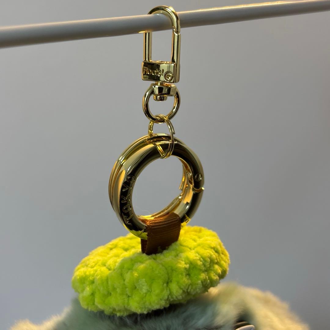 フローツ もふもふバックチャーム チョコミント ファッション