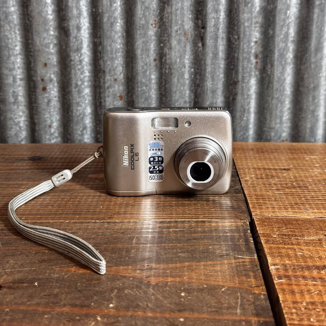 Nikon COOLPIX L6 オールドコンデジ オールドデジカメ 単三電池式