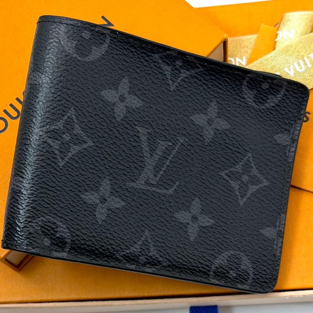 良品 ルイヴィトン モノグラム エクリプス ポルトフォイユ ミュルティプル 財布 ポルトフォイユ・ミュルティプル ルイヴィトン 二つ折り財布