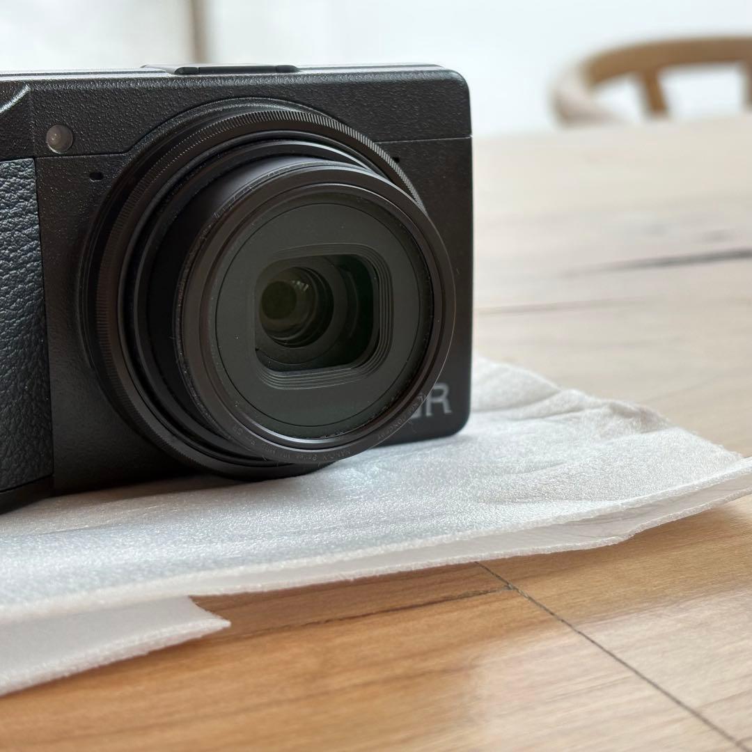 極美品】 RICOH GRIIIx 【2025年11月分 付属品多数】 - メルカリ
